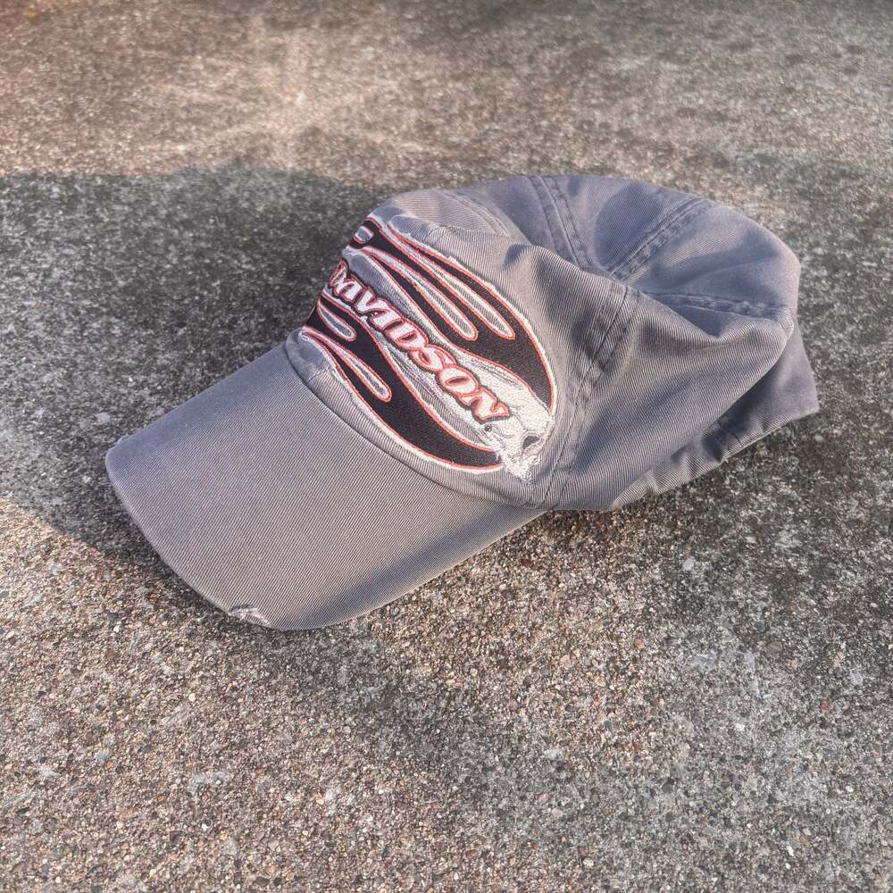 Harley-Davidson Gray Embroidered Flame Logo Baseball Cap